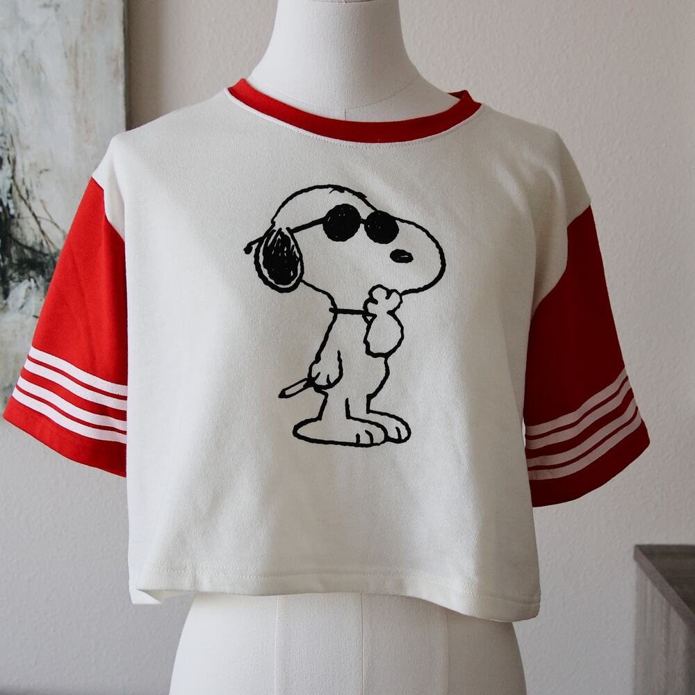 Peanuts Snoopy Sporty crop top size S/M